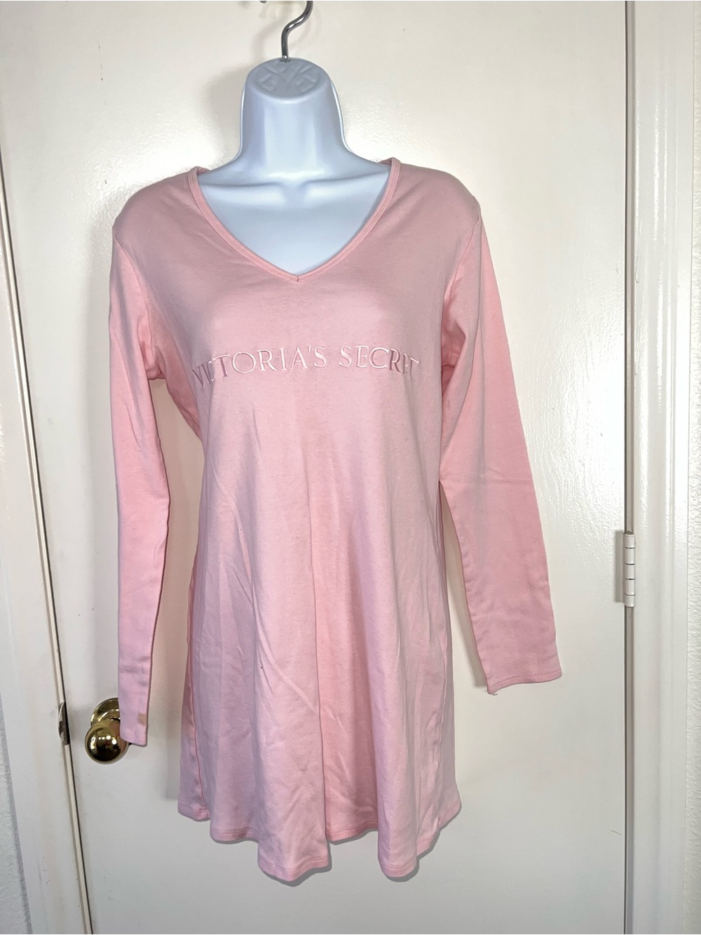 Victoria's Secret Light Pink V-Neck Long Sleeve nightgown
